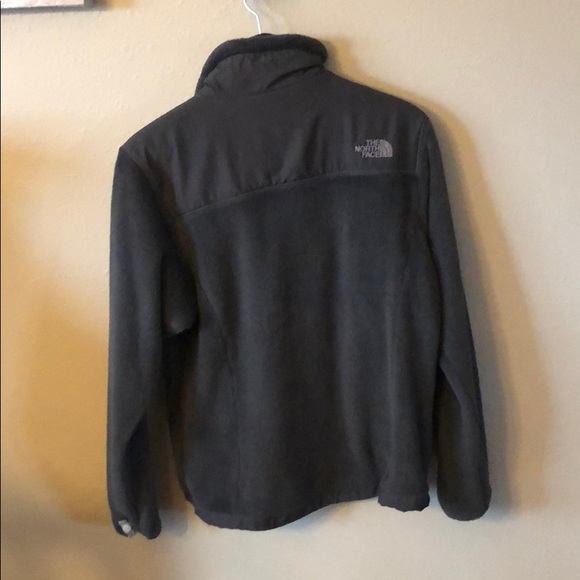 The North Face fleece jacket in charcoal gray - Picture 2 of 3